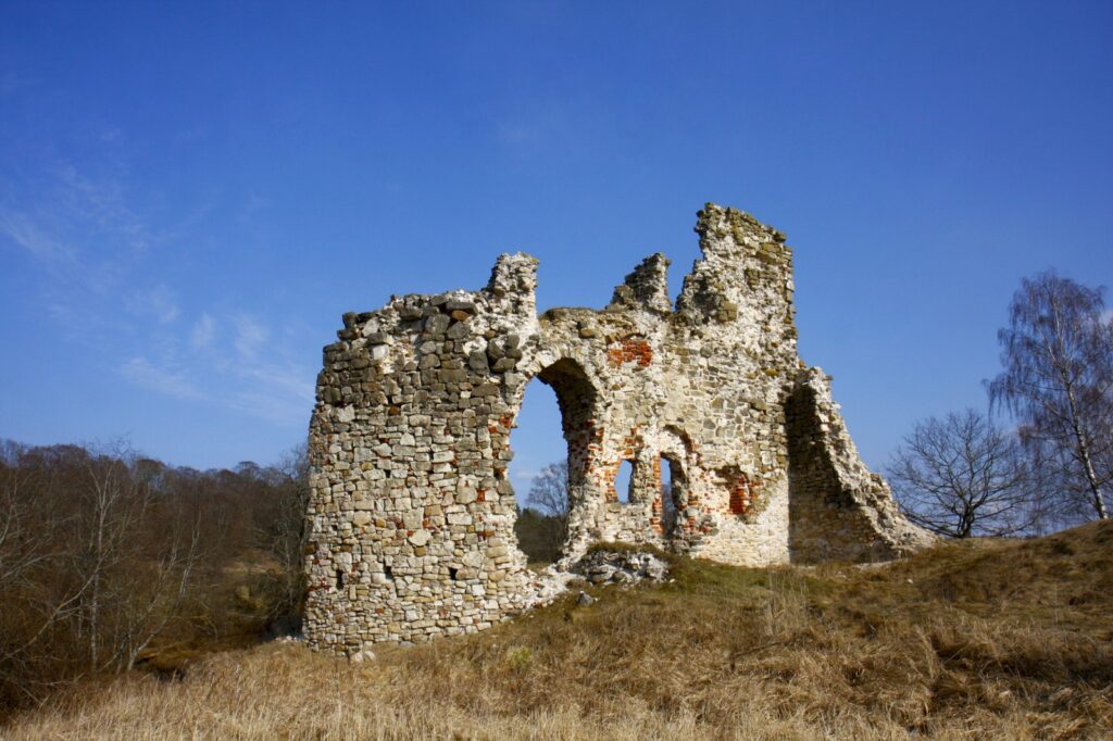 Aizkraukle Castle Ruins