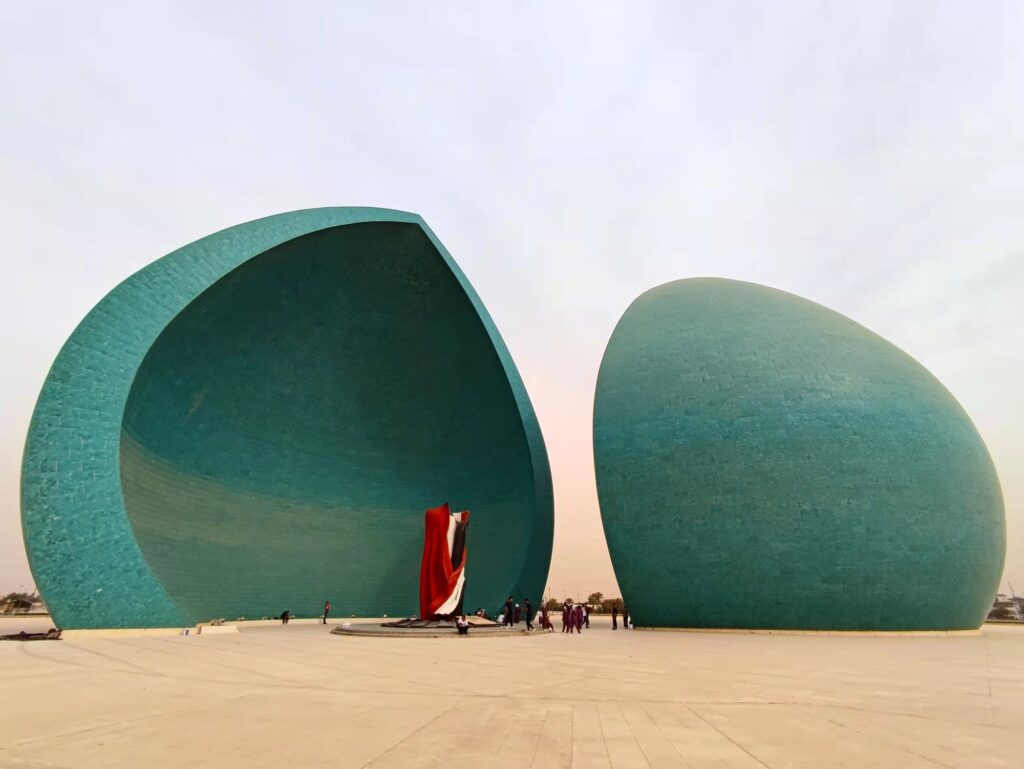 Al-Shaheed Monument