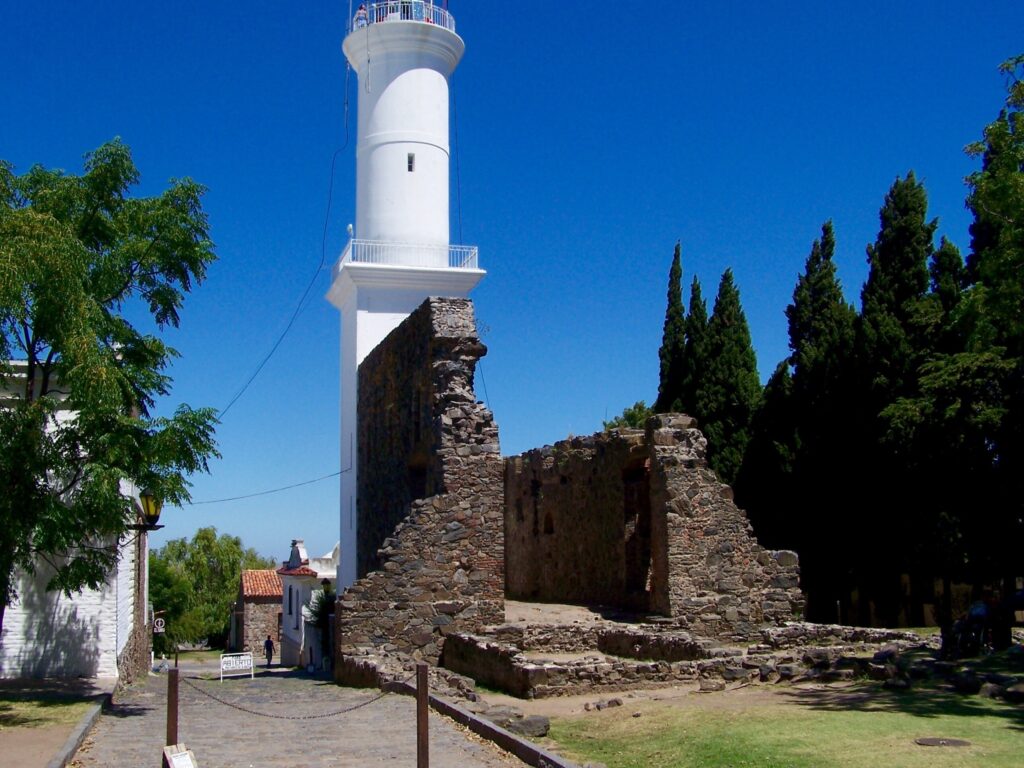 Faro de Colonia del Sacramento