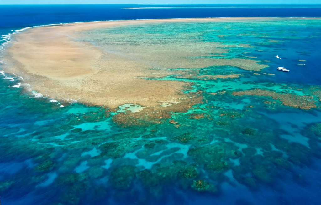 Great Barrier Reef - Awe-inspiring Places