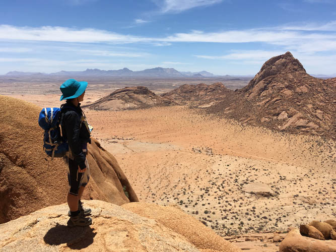 Hiking in Spitzkoppe