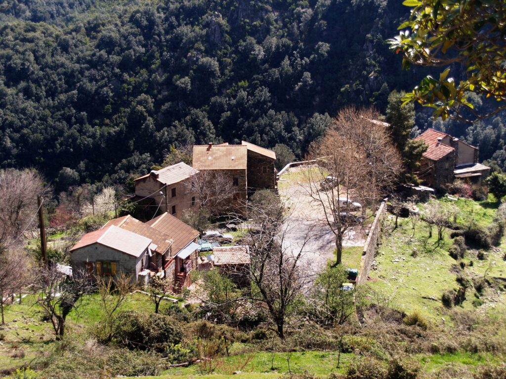 Lano Village