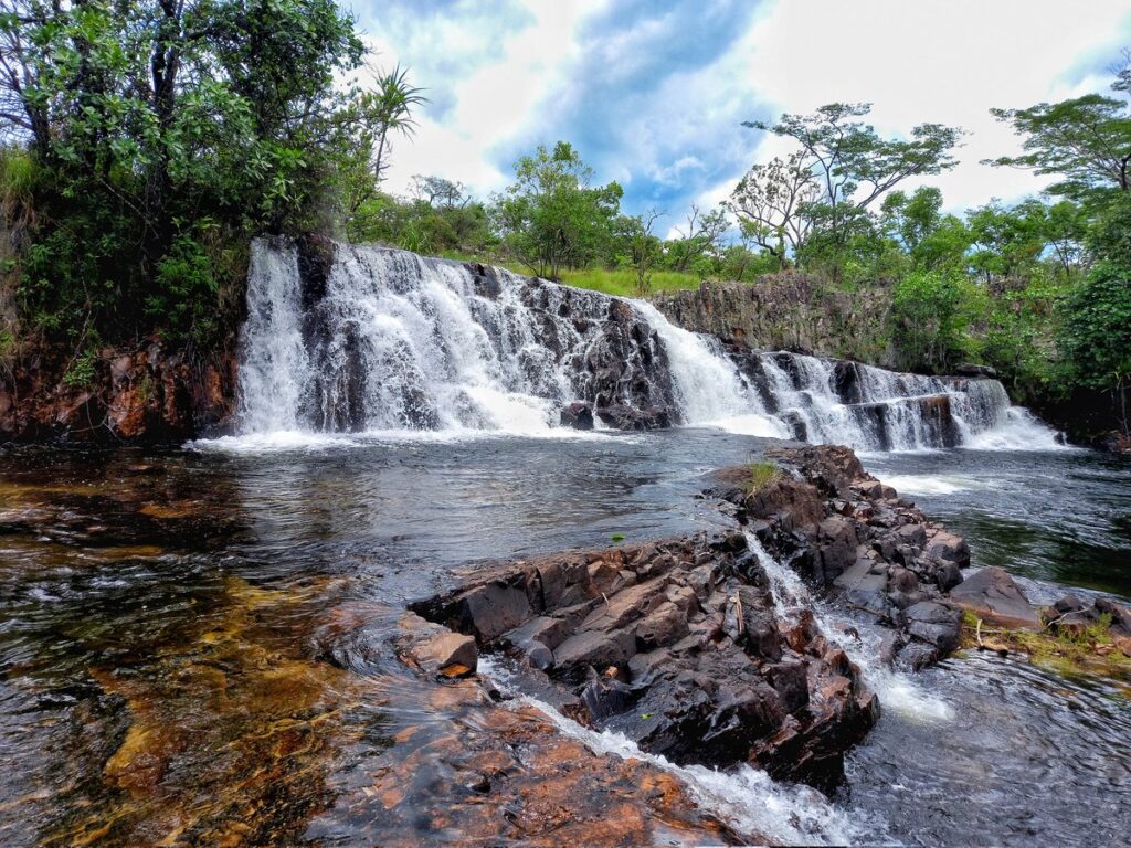 Ntumbachushi Falls