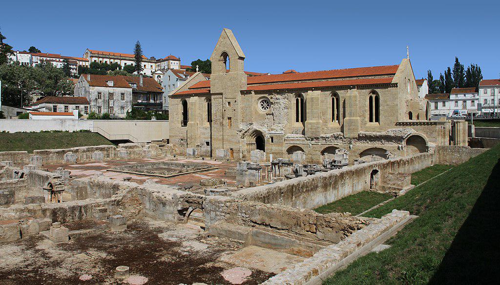 Santa Clara-a-Velha Monastery
