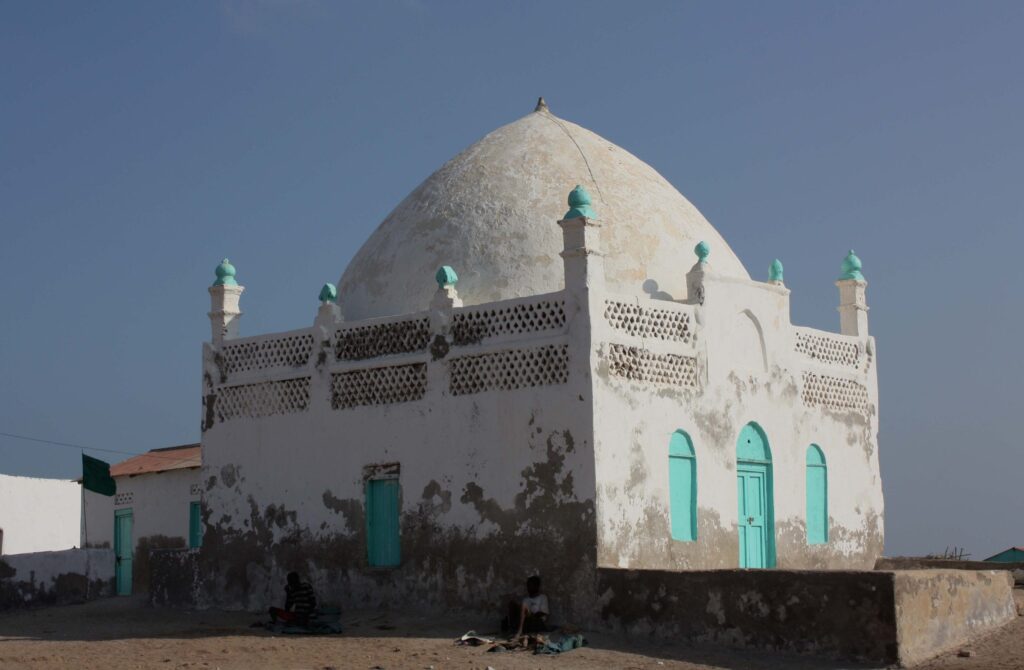 The Sufi Shrines in Sheikh and Bander Bayla