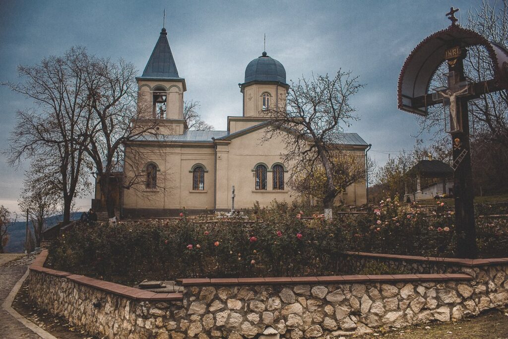 Varzaresti Monastery