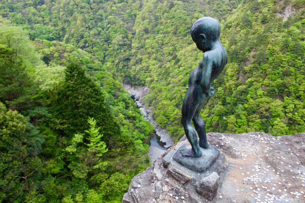 Peeing Boy Of Iya Valley