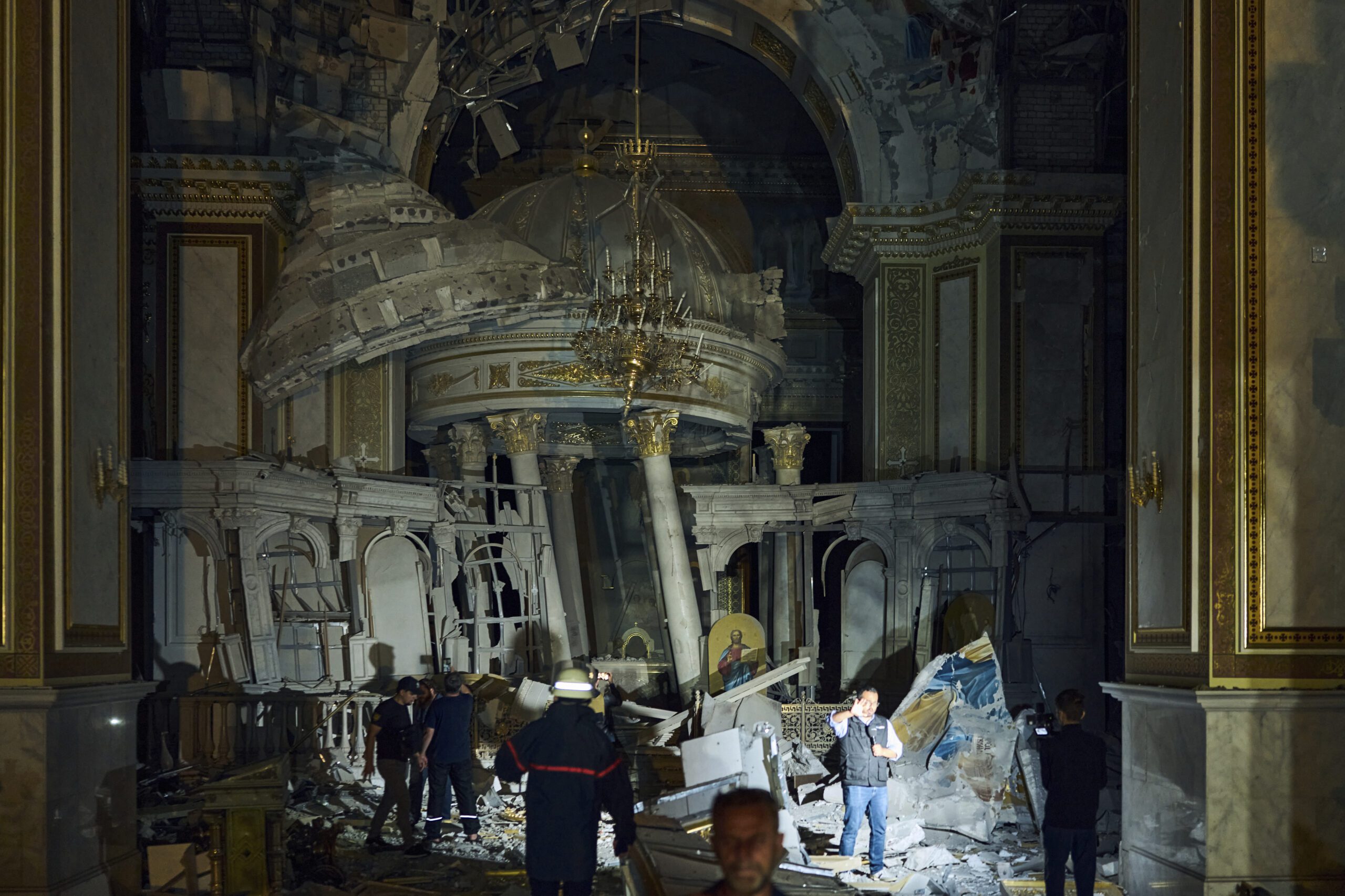 Transfiguration Cathedral - Awe-inspiring Places